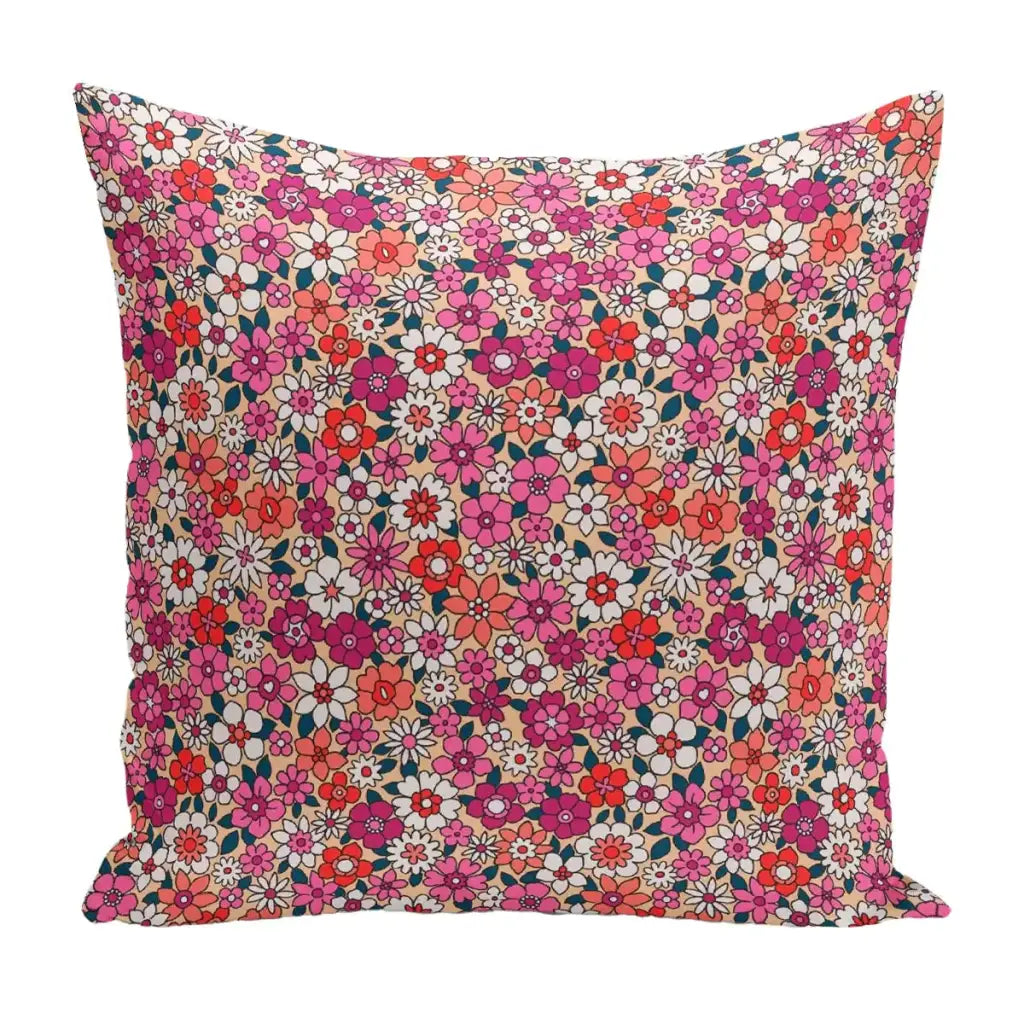 Lempi Pink Flower Tyynyliina - Jättityynyliina | 70x70 Cm -